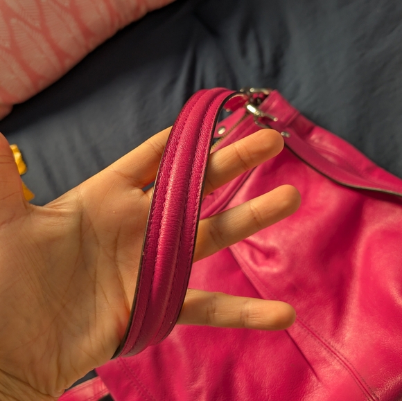 Hot Pink vintage coach Ashley Bag - Picture 3 of 8